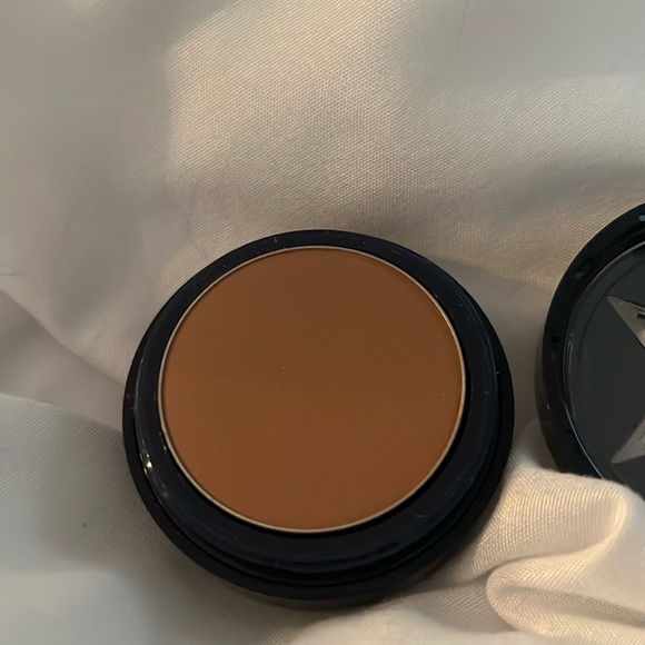 Estee Lauder Mini Bronze Goddess Bronzer - Picture 2 of 5